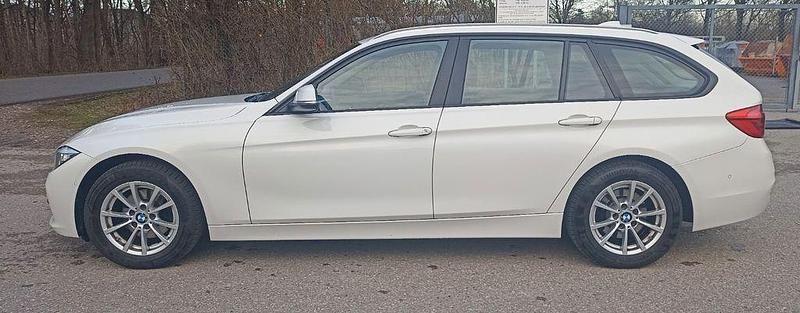 Gebraucht BMW 318 150 PS (110 kW) 2016 Weiß Kombi