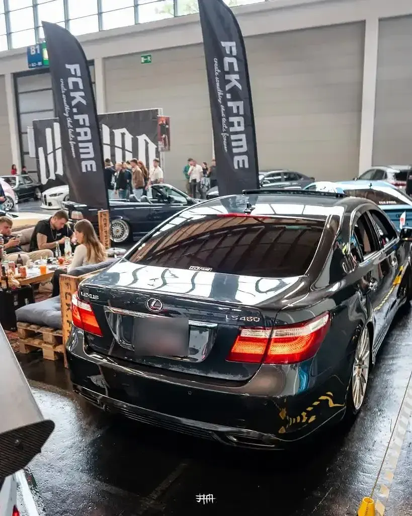 Gebraucht Lexus LS460 381 PS (280 kW) 2006 Schwarz Limousine