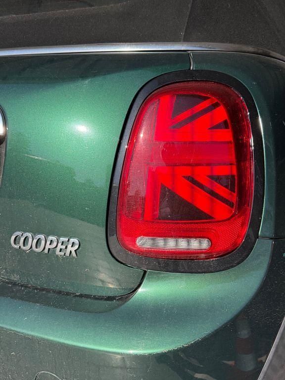Gebraucht Mini One Cabriolet 136 PS (100 kW) 2016 Grün Cabrio