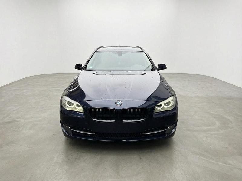 Gebraucht BMW 520 184 PS (135 kW) 2012 Blau Kombi