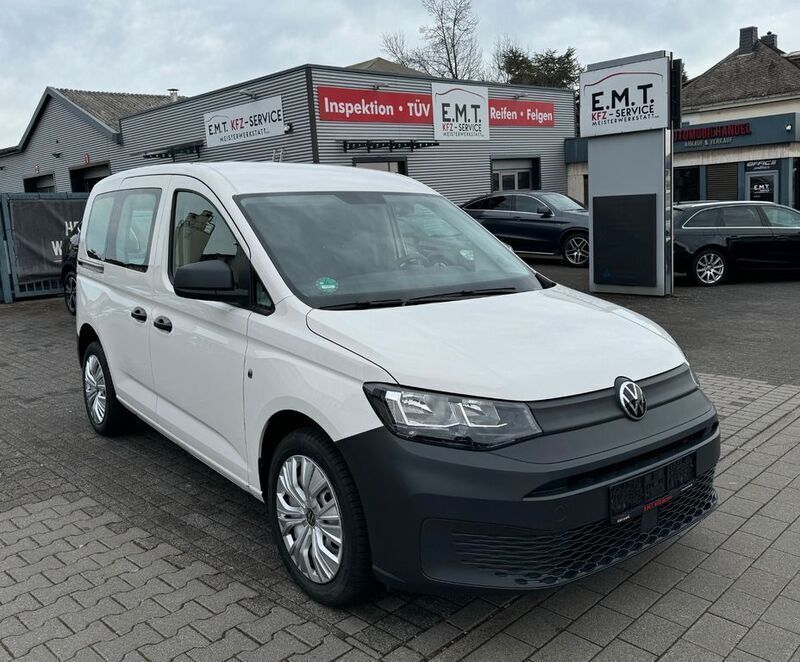 Gebraucht VW Caddy Basis 102 PS (75 kW) 2021 Weiß Van / Kleinbus