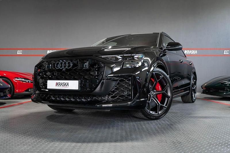 Neu Audi RS Q8 Performance 640 PS (470 kW) 2026 Schwarz SUV