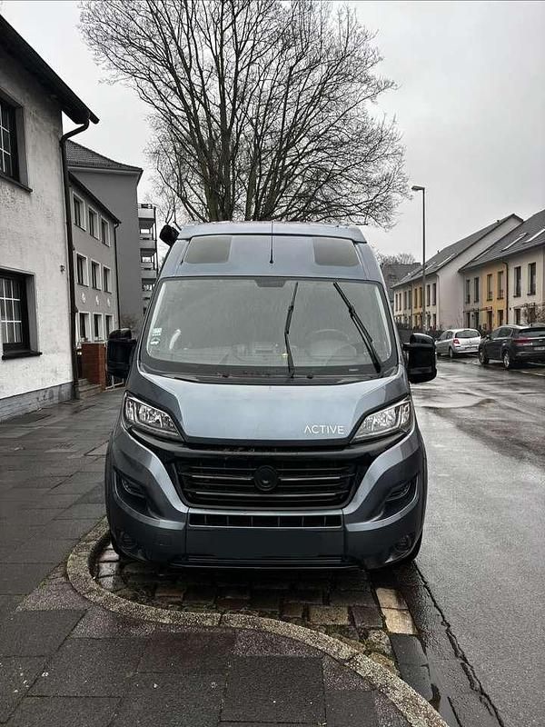 Gebraucht Buerstner Campeo 120 PS (88 kW) 2021 Grau Van