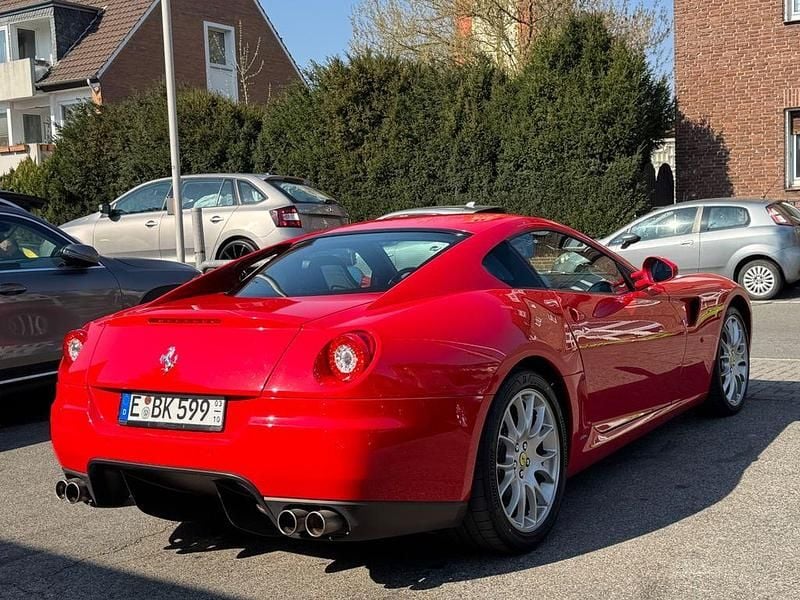 Gebraucht Ferrari 599 620 PS (456 kW) 2006 Rot Coupé