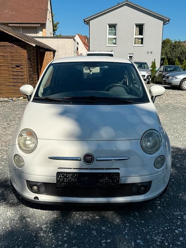 Weiß Gebraucht 2008 Fiat 500 Kleinwagen | 1.500 € (Guter Preis) - Bild 1/4