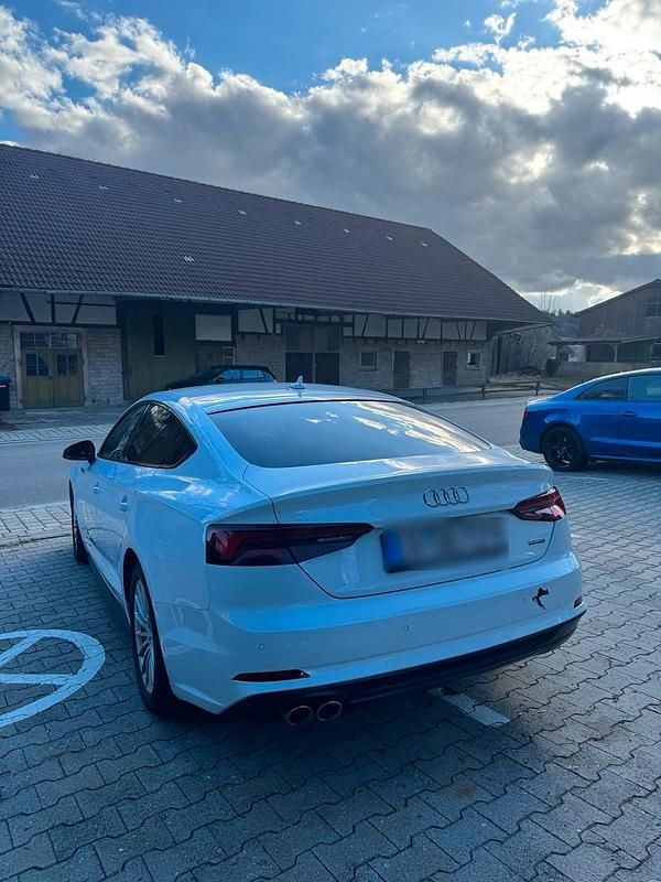 Gebraucht Audi A5 S-Line 190 PS (139 kW) 2018 Weiß Coupé