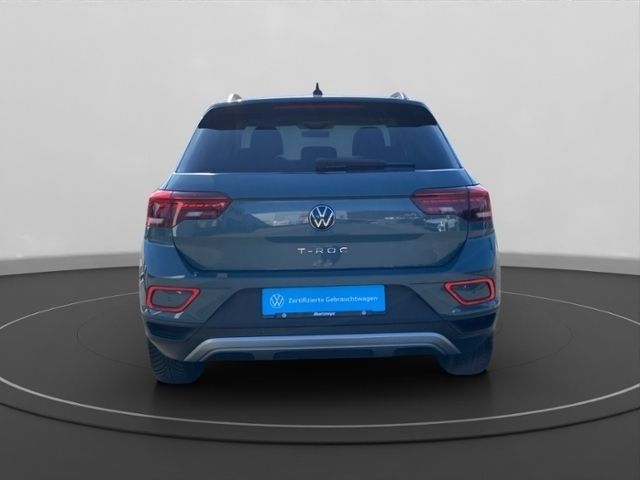 Gebraucht VW T-Roc Move 150 PS (110 kW) 2023 Andere farbe SUV