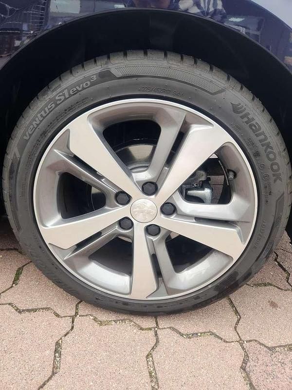 Blau Gebraucht 2015 Peugeot 308 Kombi | 7.450 € (Fairer Preis) - Bild 1/4