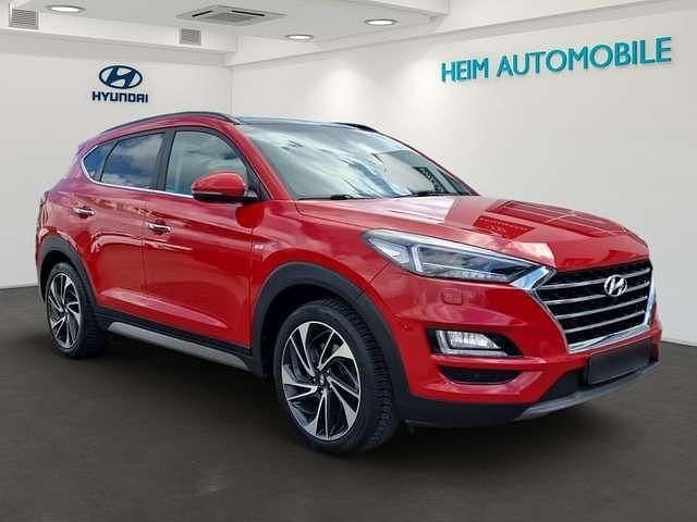 Gebraucht Hyundai Tucson Premium 185 PS (136 kW) 2019 Engine red SUV