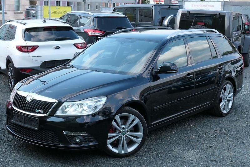 Schwarz Gebraucht 2013 Skoda Octavia vRS Limousine | 7.950 € (Guter Preis) - Bild 1/4