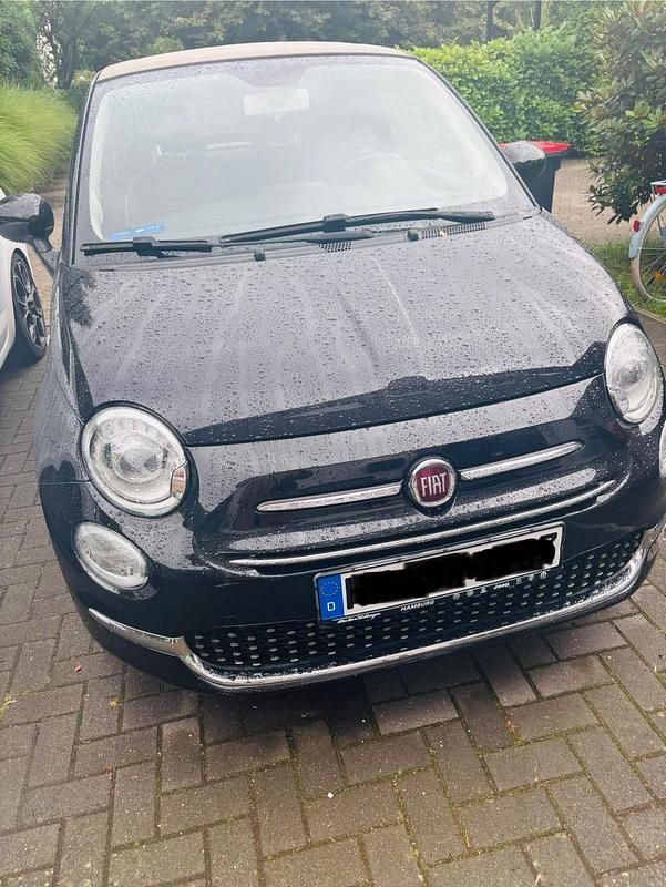 Schwarz Gebraucht 2018 Fiat 500 Cabrio | 11.700 € (Etwas zu teuer) - Bild 1/4