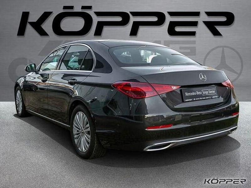 Second-hand Mercedes C180 Advanced Plus 170 CP (125 kW) 2025 Gri Berlinǎ