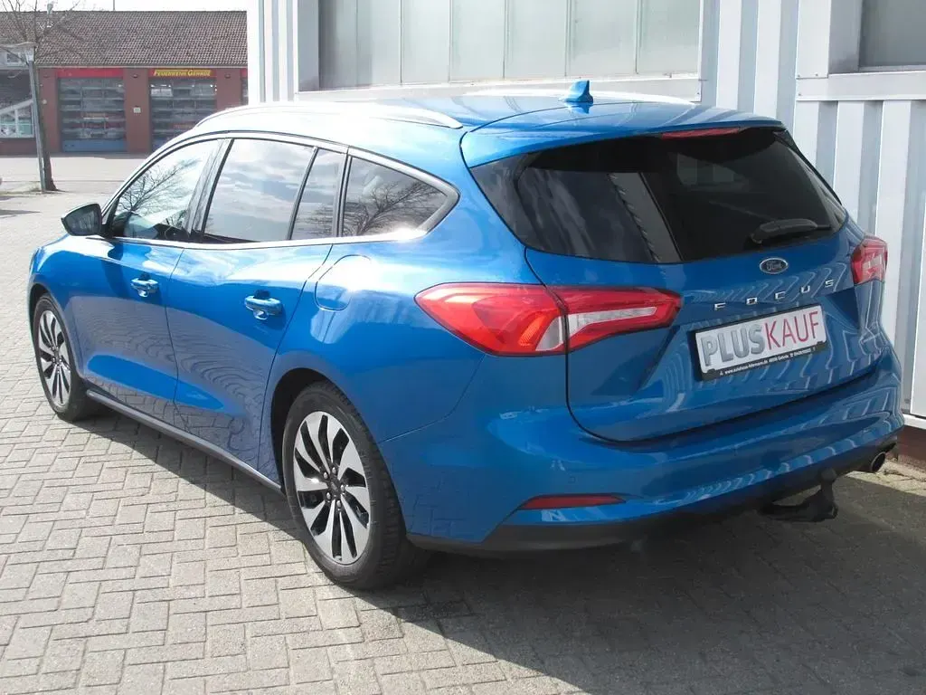 Gebraucht Ford Focus Cool & Connect 150 PS (110 kW) 2020 Blau (metallic) Kombi