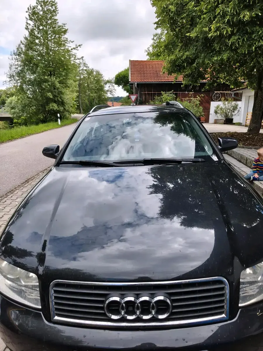 Gebraucht Audi A4 102 PS (75 kW) 2004 Schwarz Kombi