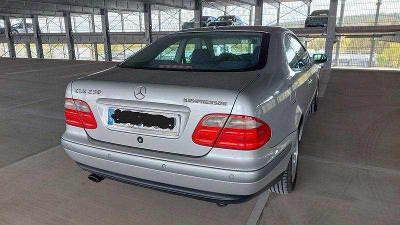 Gebraucht Mercedes CLK230 Elegance 193 PS (141 kW) 1998 Silber Coupé