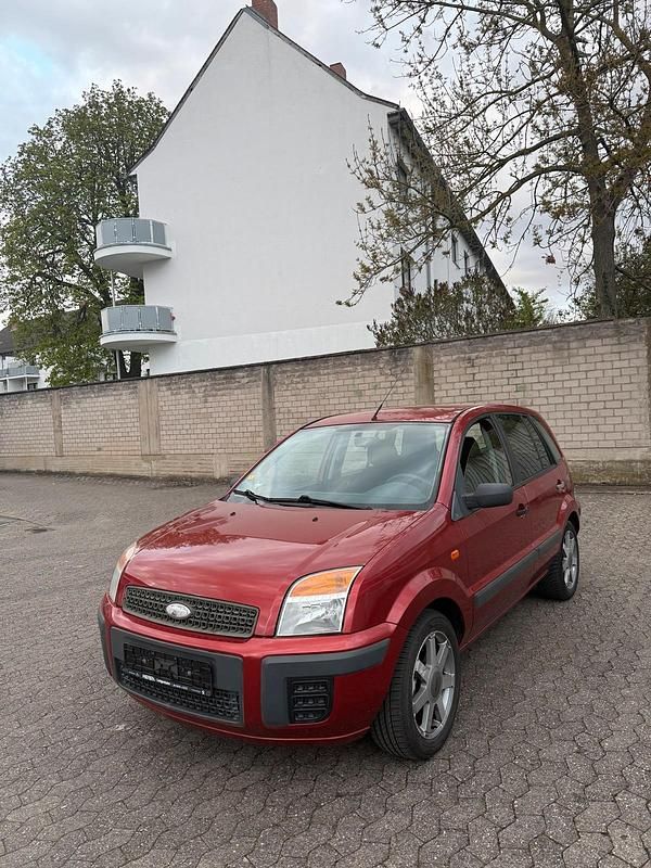 Gebraucht Ford Fusion 80 PS (58 kW) 2006 Rot Kleinwagen