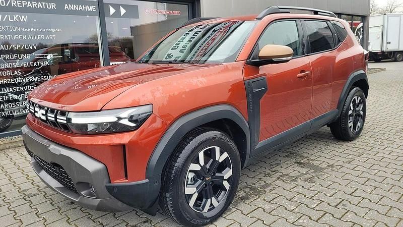 Neu Dacia Duster Extreme 141 PS (103 kW) 2025 Braun SUV