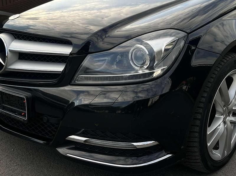 Gebraucht Mercedes C250 204 PS (150 kW) 2013 Obsidianschwarz  metalliclack Coupé