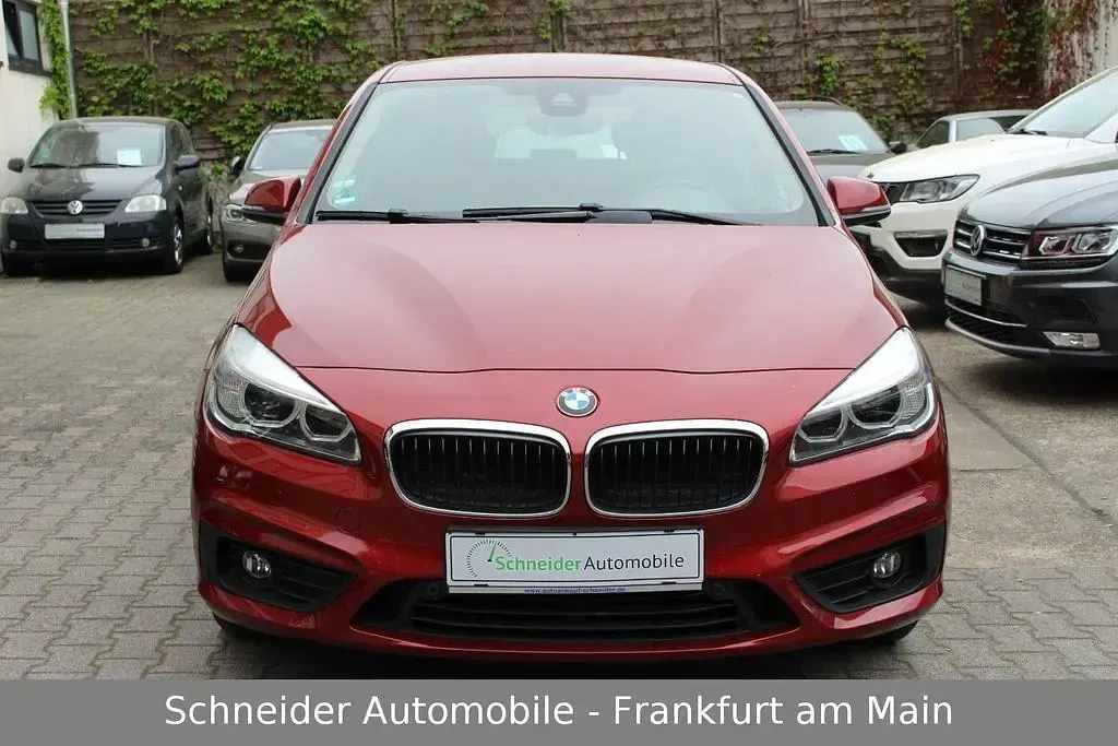 Gebraucht BMW 220 Active Tourer 192 PS (141 kW) 2015 Rot Van / Kleinbus