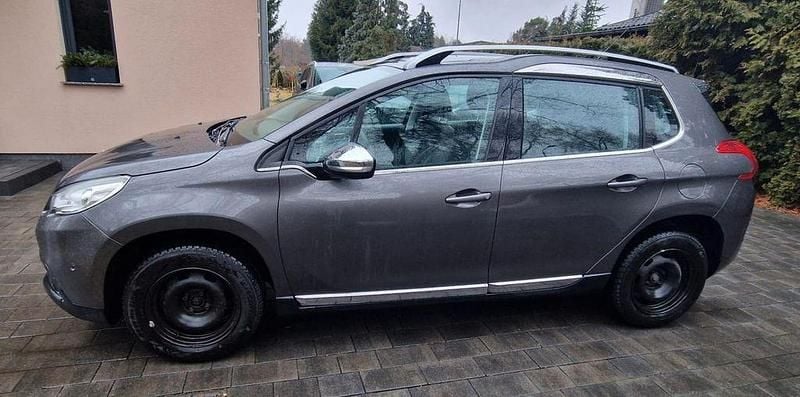 Gebraucht Peugeot 2008 Allure 92 PS (67 kW) 2013 Grau SUV