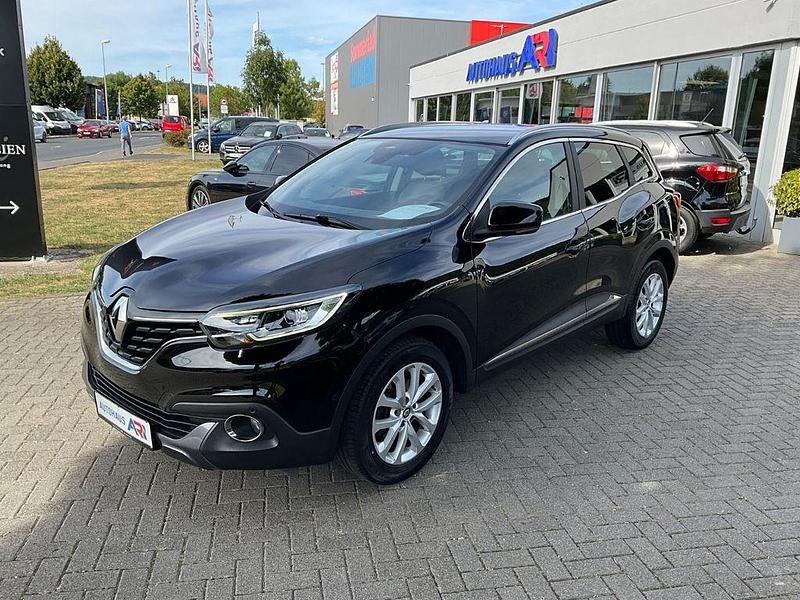 Schwarz Gebraucht 2015 Renault Kadjar SUV | 8.450 € (Guter Preis) - Bild 1/4