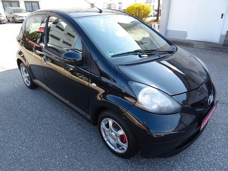 Gebraucht Toyota Aygo Cool 68 PS (50 kW) 2006 Schwarz Kleinwagen