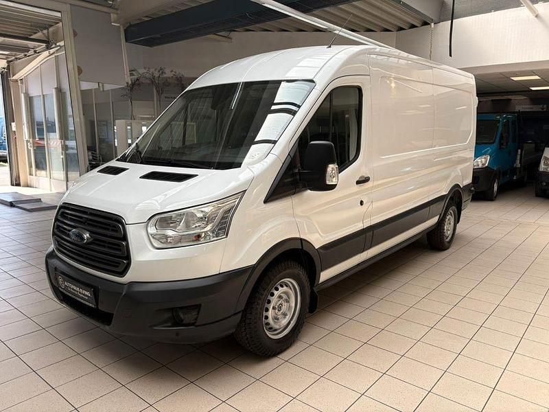 Weiß Gebraucht 2018 Ford Transit Van / Kleinbus | 19.900 € (Teuer) - Bild 1/4