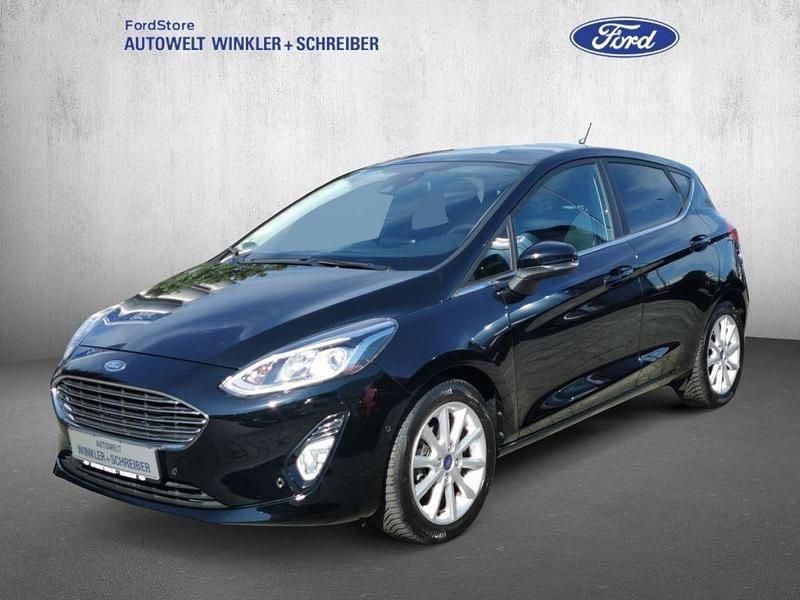 Obsidianschwarz metallic Gebraucht 2020 Ford Fiesta Titanium Kleinwagen | 14.990 € (Fairer Preis) - Bild 1/4