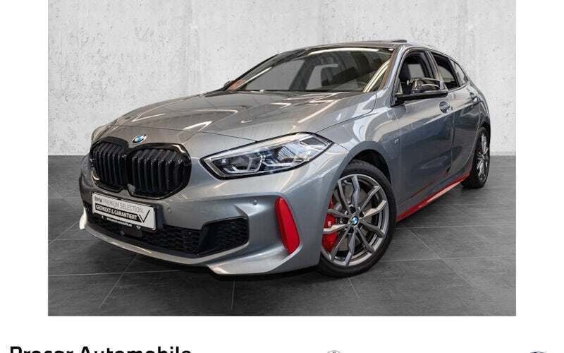 Grau Gebraucht 2023 BMW 128 Performance Limousine | 32.820 € (Guter Preis) - Bild 1/4