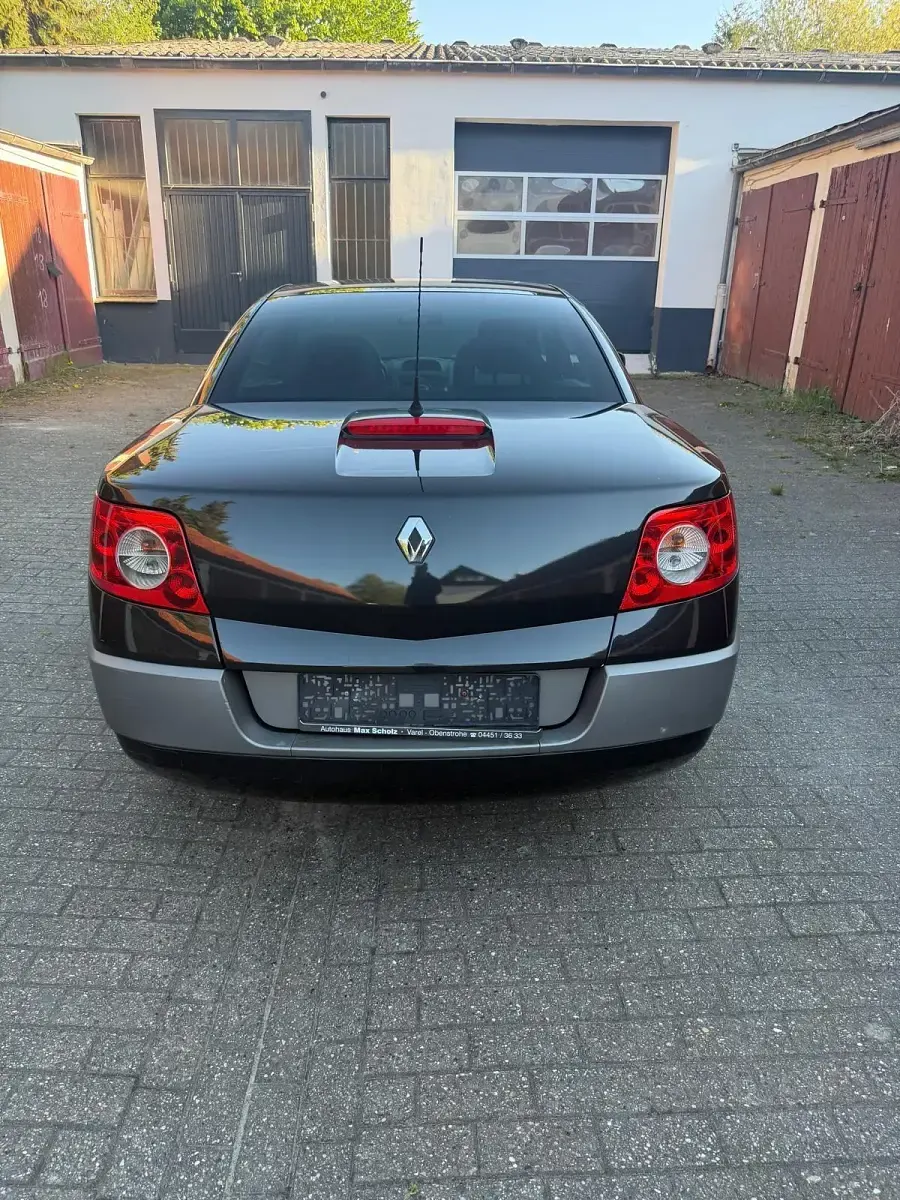 Gebraucht Renault Mégane Cabriolet 135 PS (99 kW) 2006 Schwarz Cabrio
