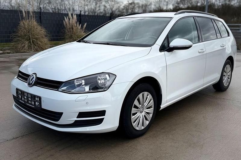 Gebraucht VW Golf VII 110 PS (80 kW) 2015 Weiß Kombi