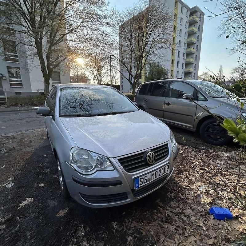 Gebraucht VW Polo Classicline 64 PS (47 kW) 2006 Grau Kleinwagen