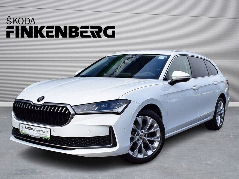 Weiß Gebraucht 2025 Skoda Superb Selection Kombi | 37.980 € (Fairer Preis) - Bild 1/4