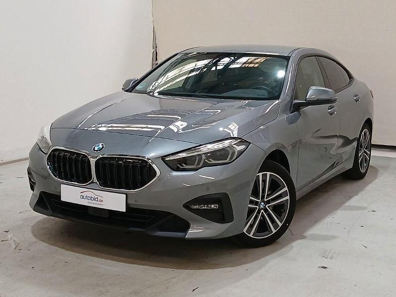 Grau Gebraucht 2024 BMW 218 Advantage Coupé | 25.290 € (Guter Preis) - Bild 1/4