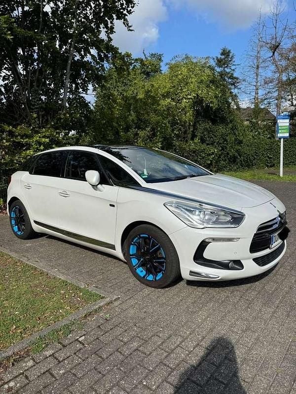 Gebraucht Citroën DS5 Sport Chic 200 PS (147 kW) 2012 Weiß Kleinwagen