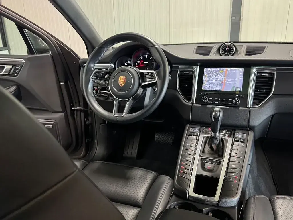 Gebraucht Porsche Macan 252 PS (185 kW) 2018 Grau SUV