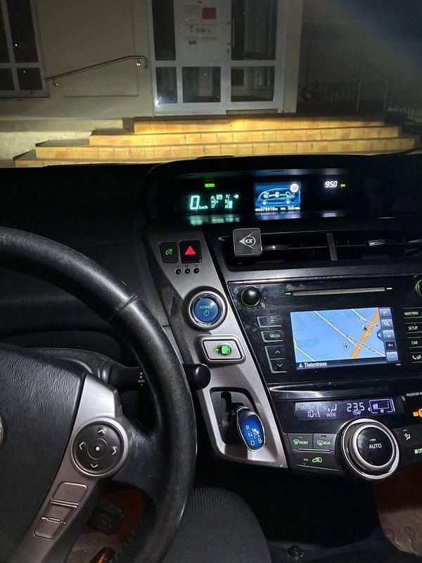 Gebraucht Toyota Prius+ Plus 136 PS (100 kW) 2019 Weiß Van / Kleinbus