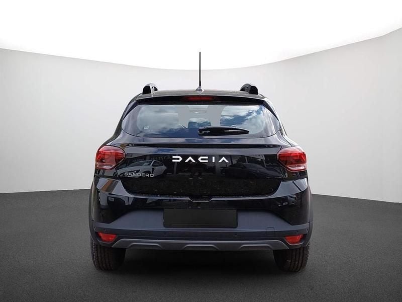 Gebraucht Dacia Sandero Expression 91 PS (66 kW) 2025 Perlmuttschwarz Kleinwagen