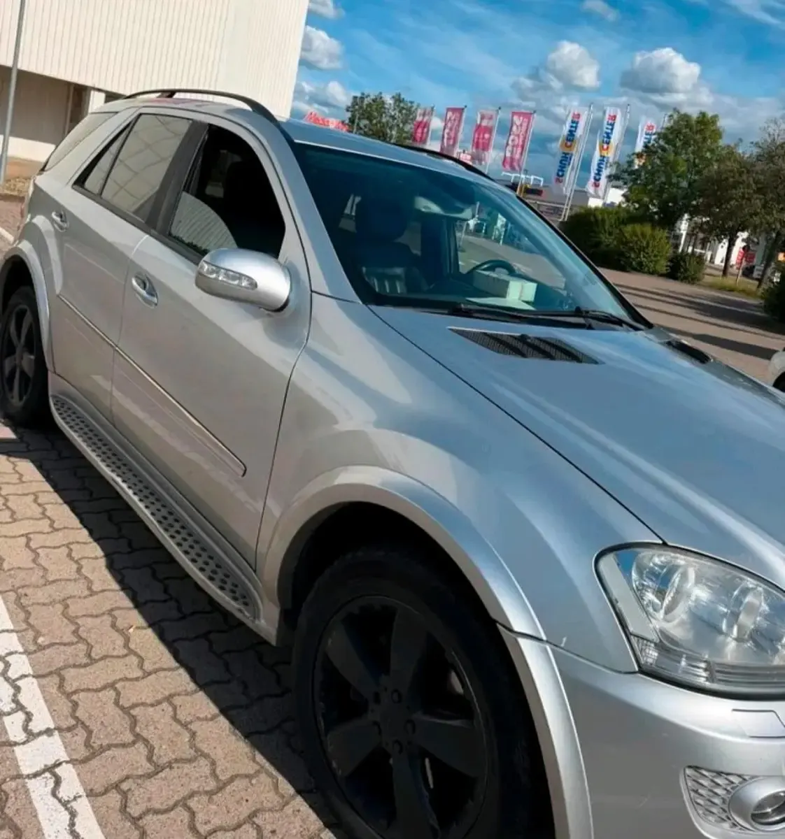 Gebraucht Mercedes ML320 224 PS (164 kW) 2006 Silber SUV