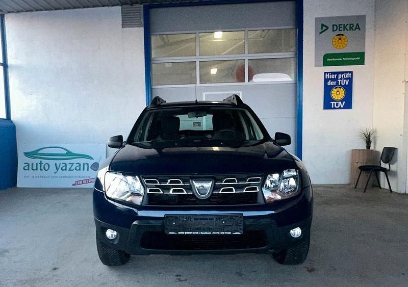 Gebraucht Dacia Duster Lauréate 114 PS (83 kW) 2017 Blau SUV