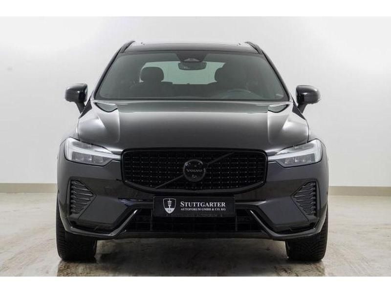 Gebraucht Volvo XC60 Plus 250 PS (183 kW) 2024 Onyx black / (metallic) SUV