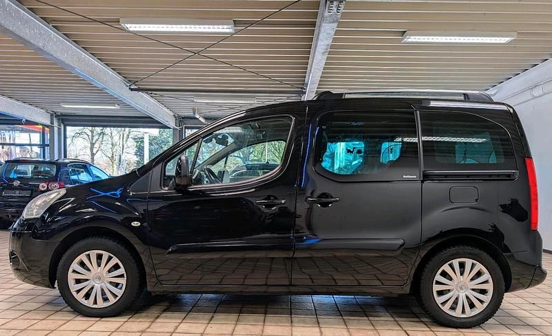 Gebraucht Citroën Berlingo 111 PS (81 kW) 2012 Schwarz Van / Kleinbus