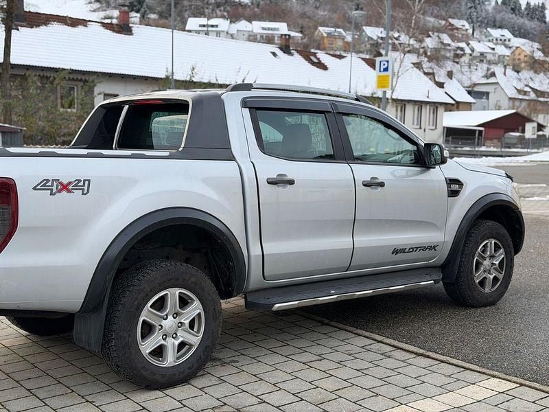 Gebraucht Ford Ranger 200 PS (147 kW) 2017 Silber Pickup
