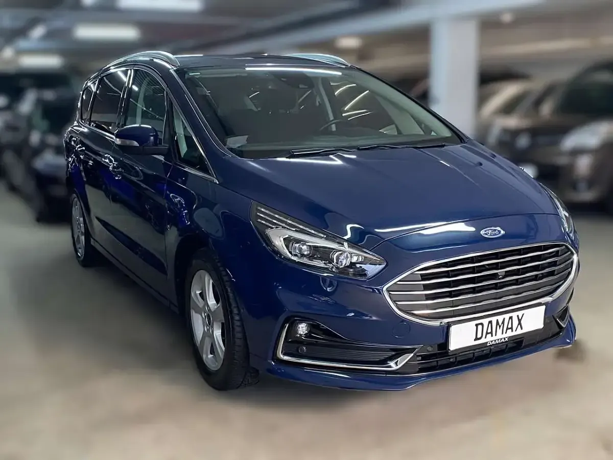 Gebraucht Ford S-MAX Titanium 150 PS (110 kW) 2021 Blazerblau Van / Kleinbus