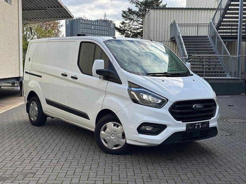 Gebraucht Ford Transit Custom Trend 170 PS (125 kW) 2018 Weiß Van / Kleinbus