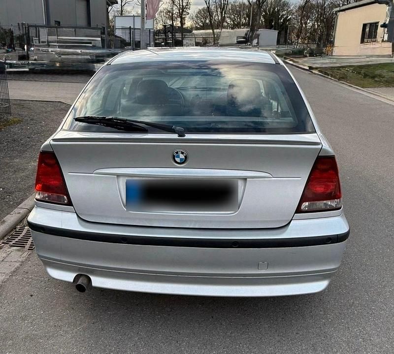 Gebraucht BMW 316 116 PS (85 kW) 2004 Grau Limousine