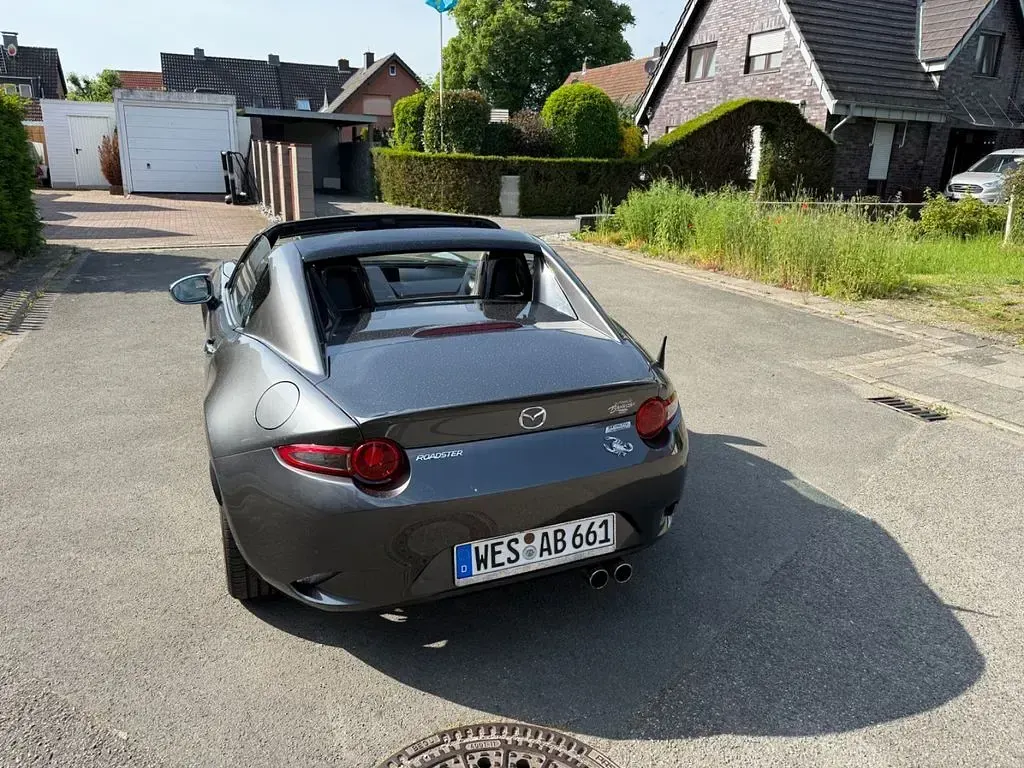 Gebraucht Mazda MX5 132 PS (97 kW) 2019 Grau Cabrio