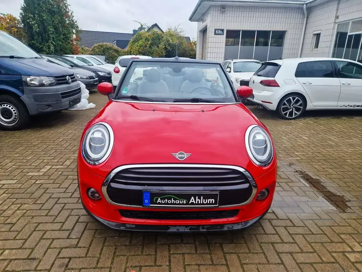 Used Mini Cooper Cabriolet 136 HP (100 kW) 2019 Red Cabriolet