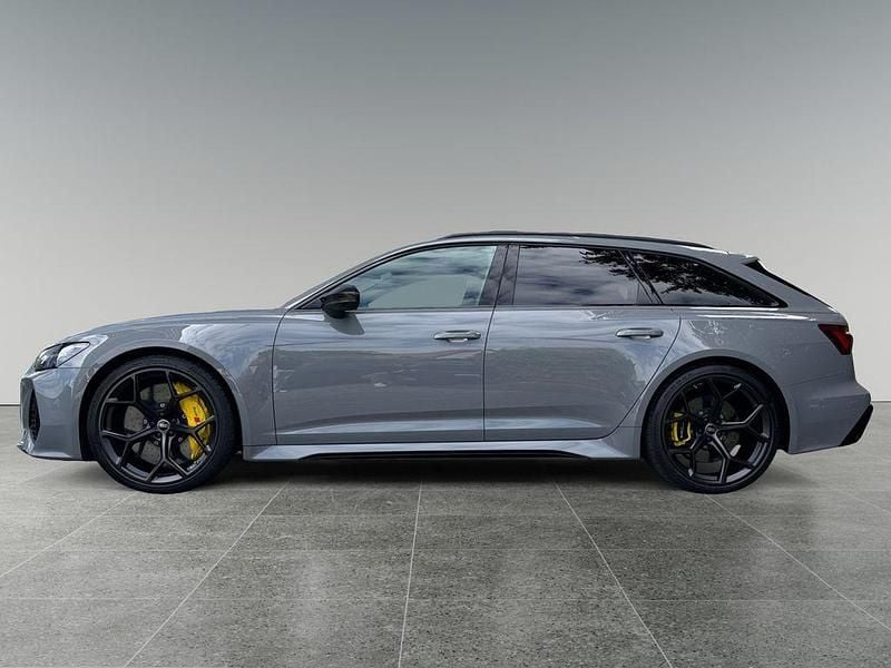 Gebraucht Audi RS6 Performance 630 PS (463 kW) 2023 Nardograu Kombi