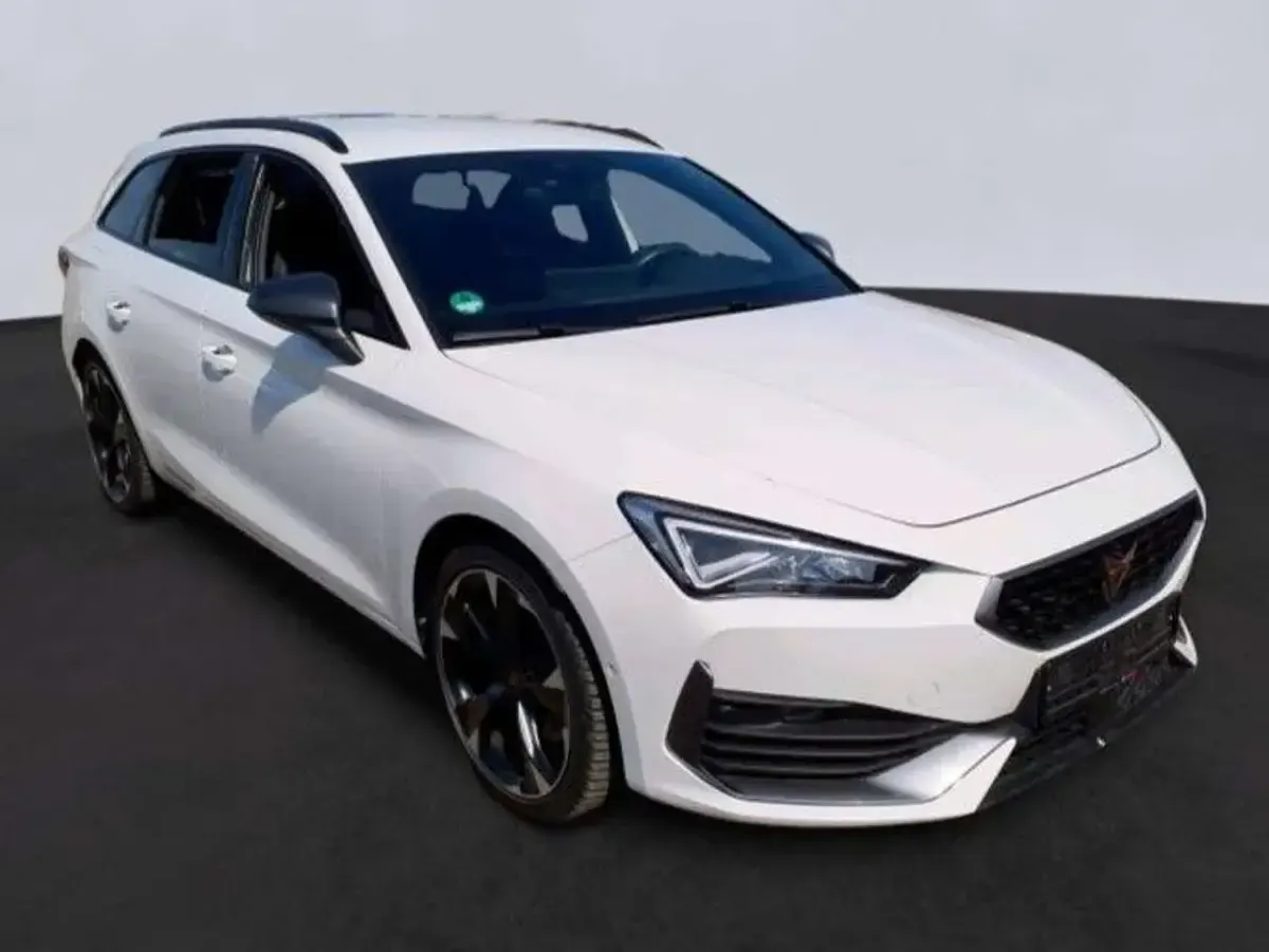 Gebraucht Cupra Leon 204 PS (150 kW) 2022 Weiß Limousine